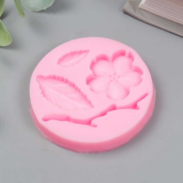 Молд силикон "Цветочек" 4 предмета 1х5х5 см