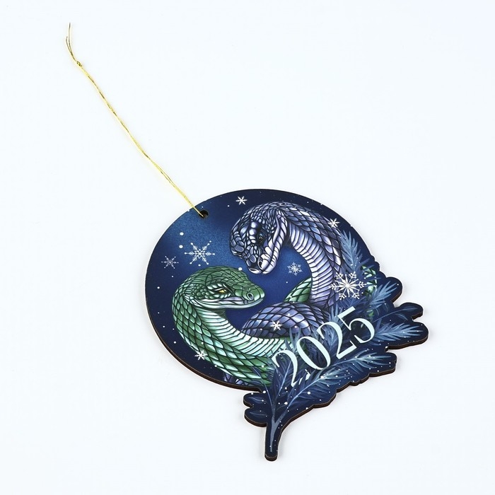 Ёлочная игрушка новогодняя &laquo;2025&raquo;, на Новый год, светится в темноте, дерево, 7,8 х 9,5 см