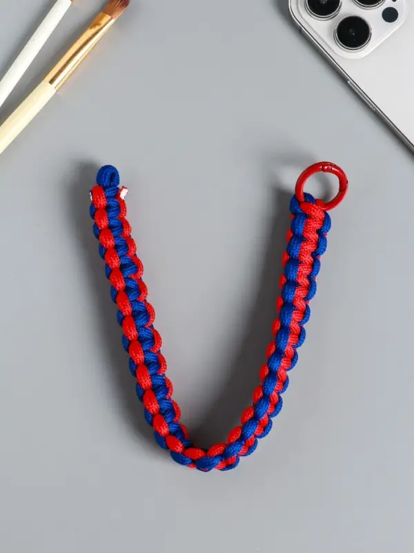 Брелок на карабине "Паракорд" шнур 0,5 см красно-синий 14,5х1,8х0,8 см