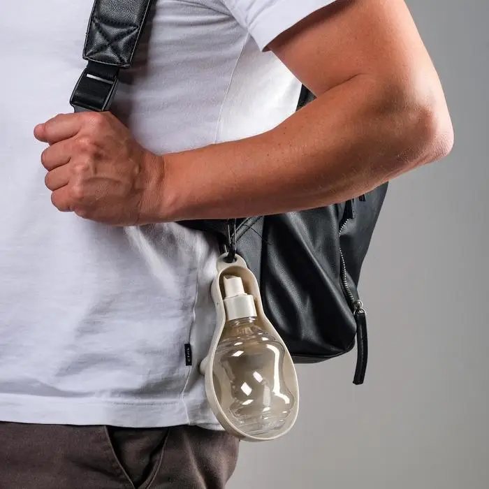 Поилка прогулочная фигурная, 300 мл, с мягким носиком, цвет лен