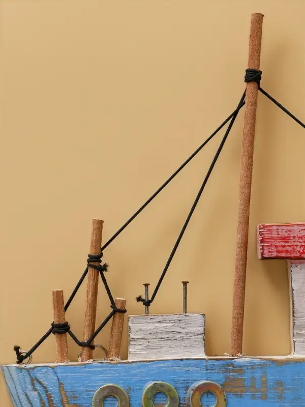 Вешалка "Корабль" дерево 30х5х25 см