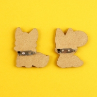 Значки деревянные &laquo;Это сумасшедшая идея&raquo;, 2 шт.