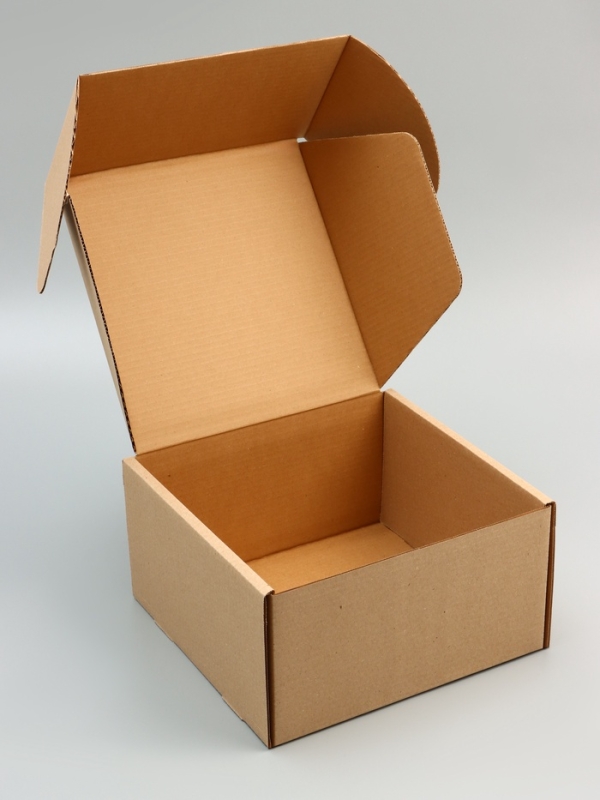 Коробка самосборная, крафт, бурая 27 х 27 х 15 см