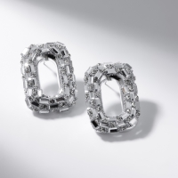 Серьги со стразами &laquo;Блеск&raquo; мягкий прямоугольник, белые в серебре