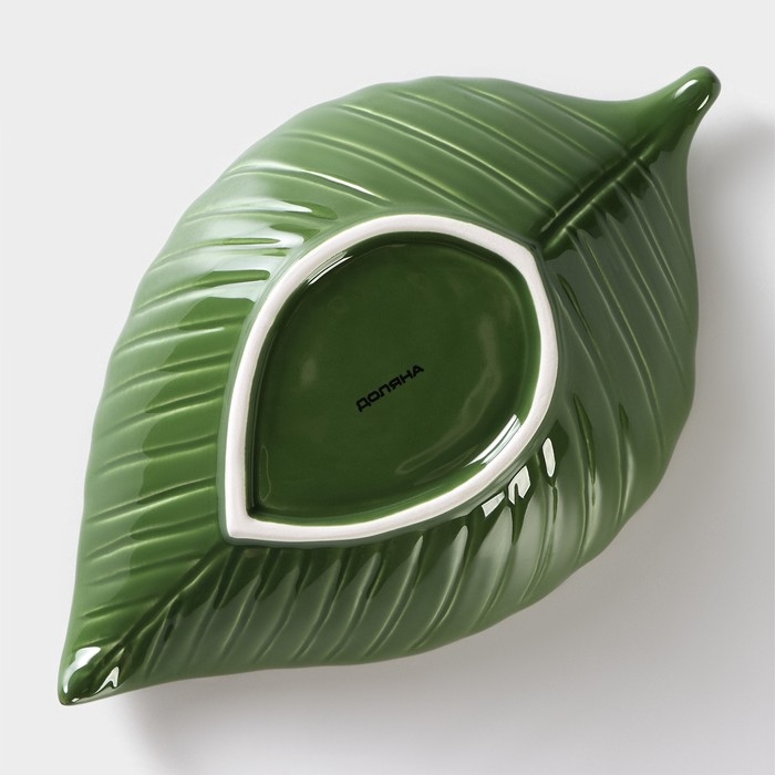 Салатник Доляна &laquo;Лист&raquo;, 450 мл, 24,7&times;15,2 см, цвет зелёный