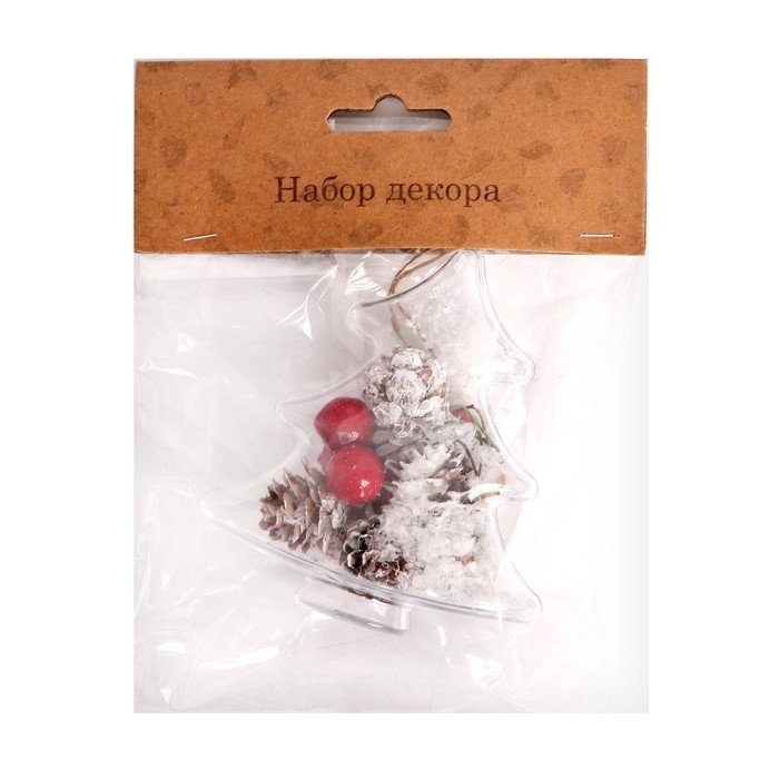 Новогодняя подвеска с природным декором &laquo;Зимняя ёлочка&raquo;