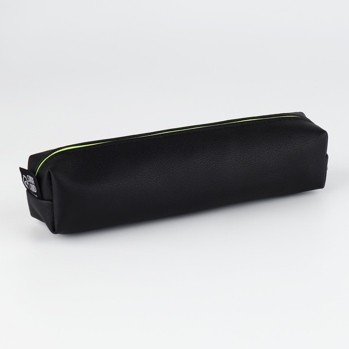 Пенал школьный из искусственной кожи &laquo;Черный&raquo; , 19&times;8&times;3 см