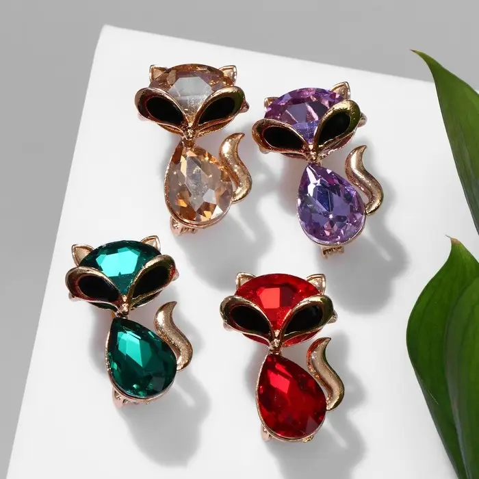 Брошь &laquo;Кошечка&raquo; драгоценная, цвет МИКС (неделимая фасовка 12 шт., цена за шт.)