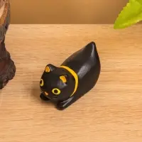 Сувенир дерево "Чёрный кот охотник" 6х3х4 см