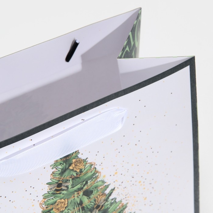 Пакет подарочный новогодний ламинированный квадратный &laquo;Подарочки под ёлкой&raquo;, 22 х 22 х 11 см, Новый год