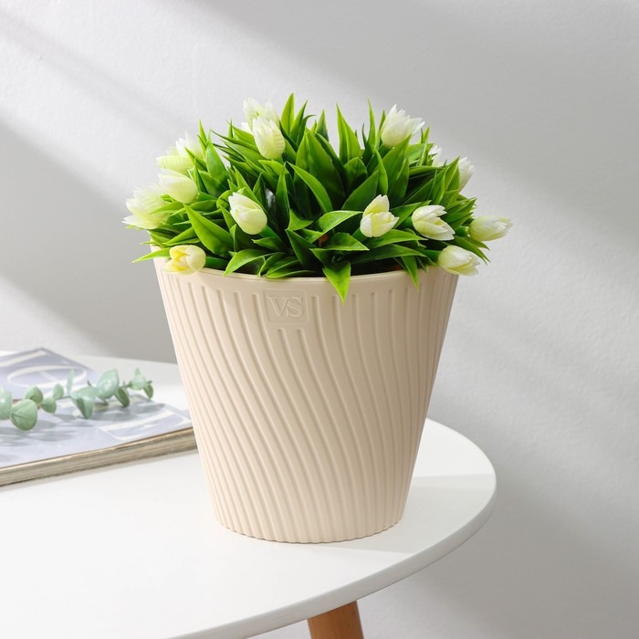 Кашпо для цветов со вставкой &laquo;Луи&raquo;, 2.7 л, цвет кремовый