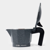 Кофеварка гейзерная "Мрамор" на 3 чашки, цвет черный