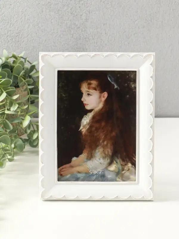 Фоторамка полистоун 13х18 см "Узор волна" белая 22х17х2,5 см