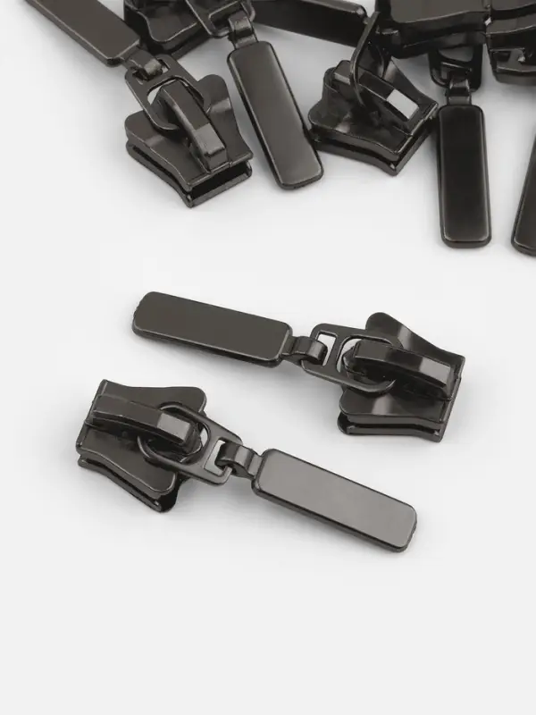 Бегунок для молнии &laquo;Трактор&raquo;, №8, цвет чёрный никель