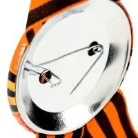 Значок закатной с георгиевской лентой &laquo;9 мая&raquo;