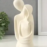 Бюст полистоун "Влюблённые - объятия" песочный 9х7,5х19,5 см