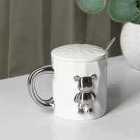 Кружка керамическая с ложкой &laquo;Стильный мишка&raquo;, 320 мл, цвет белый