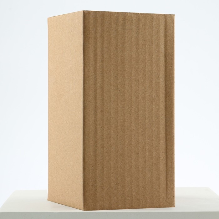 Кубок 186, наградная фигура, золото, подставка камень, 17 х 9,5 х 5 см.