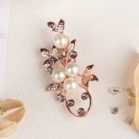 Брошь &laquo;Жемчужная ветвь&raquo; с росой, цвет бело-фиолетовый в розовом золоте