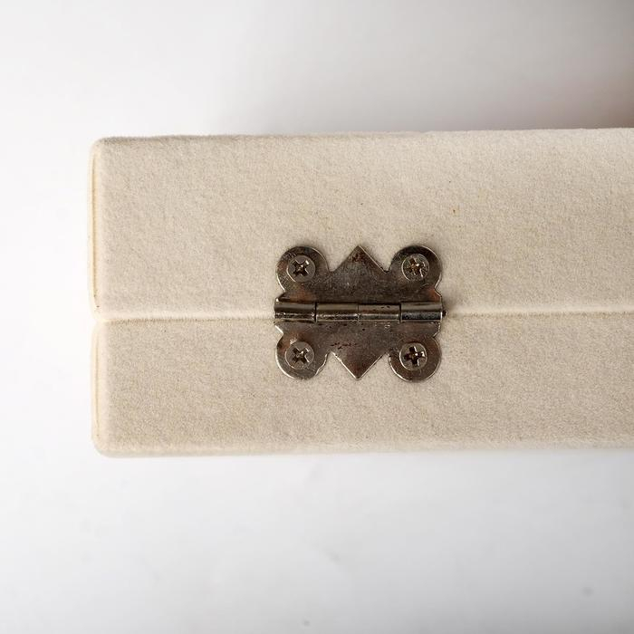 Подставка для украшений &laquo;Шкатулка&raquo; , 7 полос, 3 ячейки, 20&times;15&times;4,5, цвет бежевый