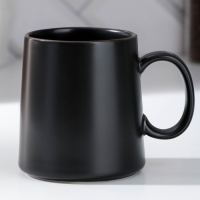 Кружка керамическая &laquo;Свершений и побед&raquo;, 380 мл, цвет золотистый