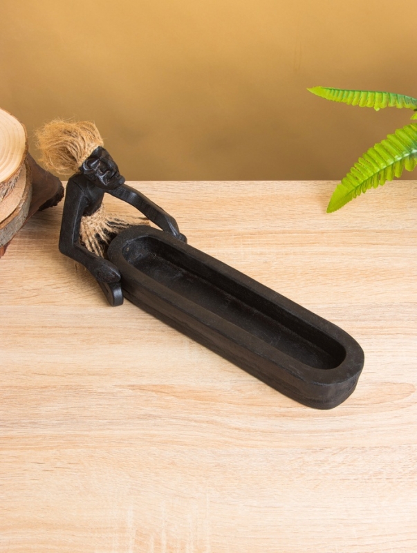 Сувенир &laquo;Абориген с корытом&raquo;, 30&times;10&times;13 +-/- 1 см, дерево