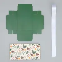 Коробка подарочная новогодняя складная &laquo;Новогодние ветки&raquo;, 10 х 10 х 10 см