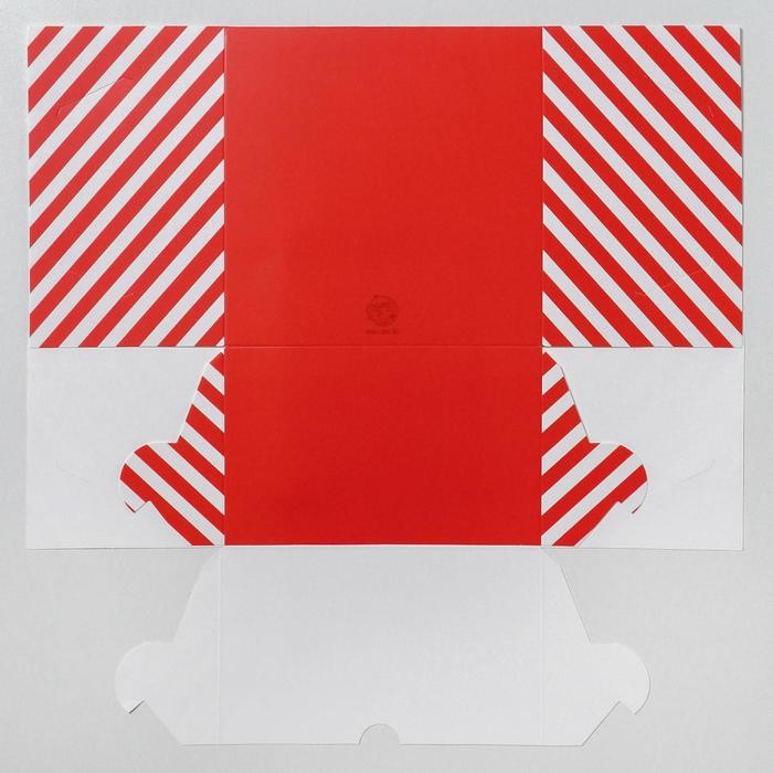 Коробка для капкейков &laquo;Новогодняя посылка&raquo; 16 х 16 х 10 см, Новый год