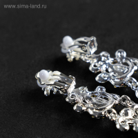 Клипсы &laquo;Ажур&raquo; капли с завитками, цвет белый в серебре