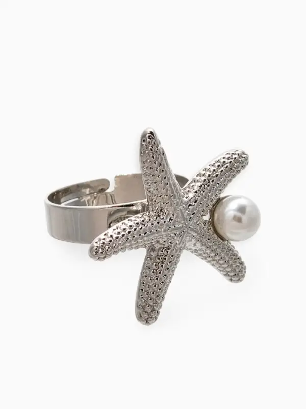 Кольцо "Морская звезда" с бусиной, безразмерное, цвет белый в серебре