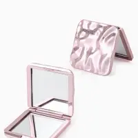 Зеркало складное квадрат (2) с/увел ВОЛНЫ 7,5см пластик розовый пакет QF