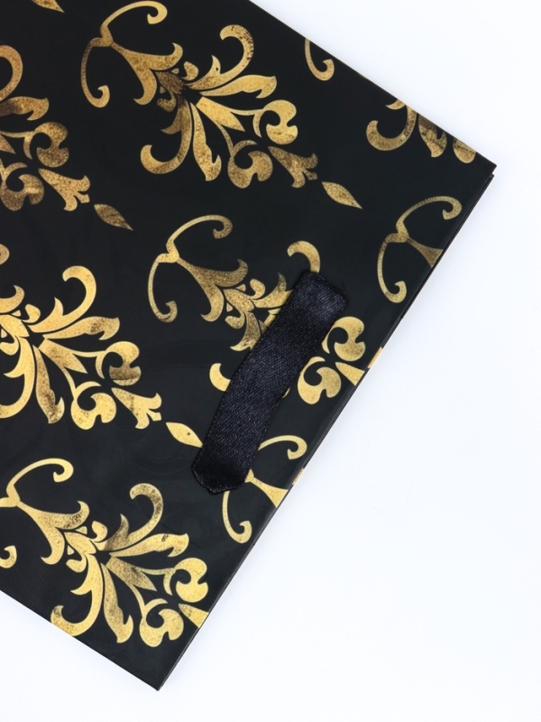 Пакет подарочный вертикальный &laquo;Черное золото&raquo;, MS 18 х 23 х10 см