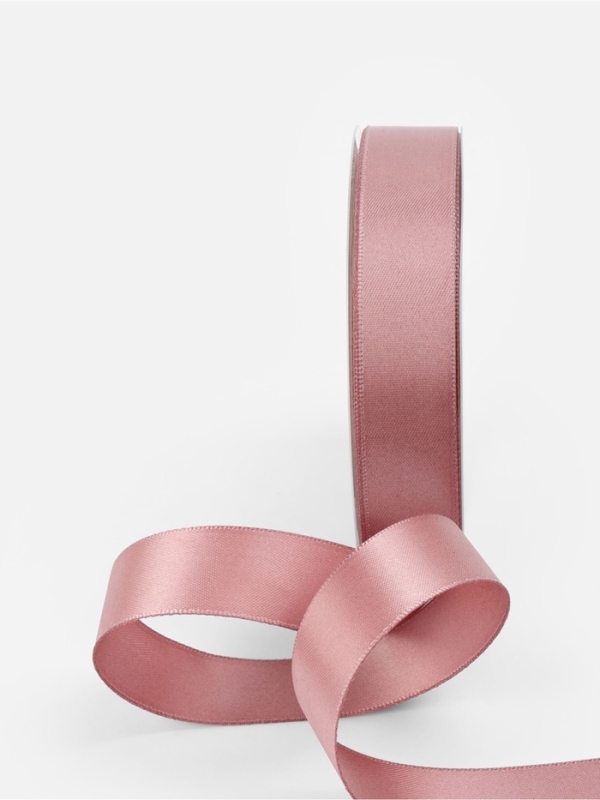 Лента атласная двухсторонняя №164 20мм*25&plusmn;1м пудровый TR