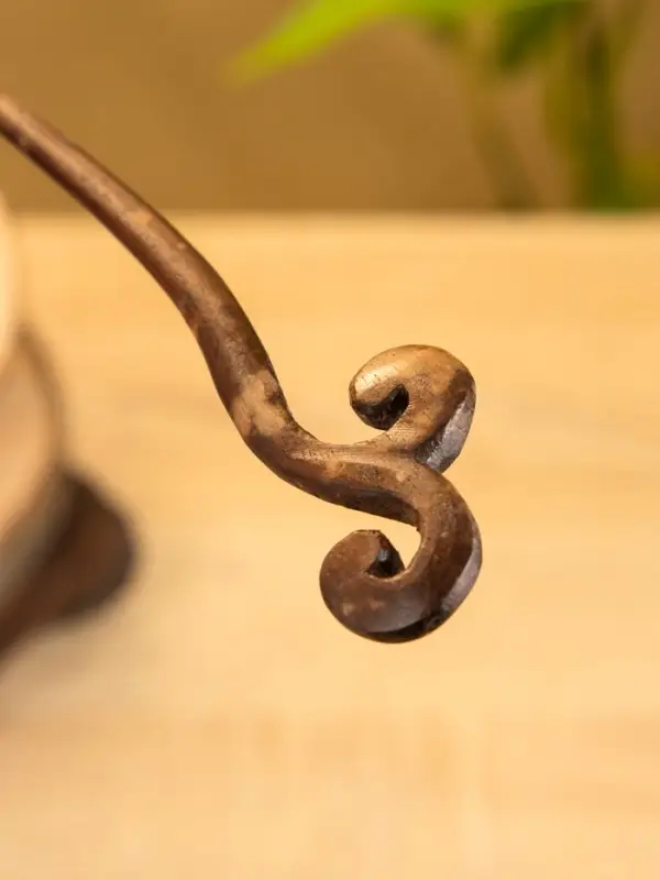 Заколка для волос фигурная, дерево Соно, 18х3 см, цв. тёмно-коричневый