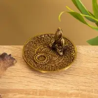 Подставка под благовония "Будда на тарелке" латунь 7 см