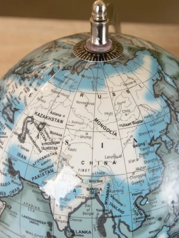 Глобус сувенирный, 18&times;15&times;26 см, подставка металл