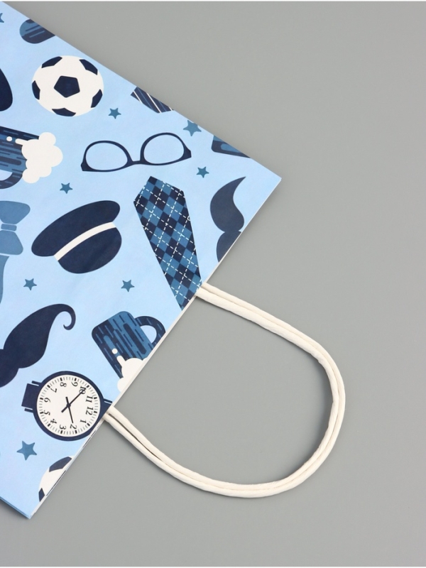 Пакет подарочный крафт "Самому смелому" 21 х 11 х 27 см