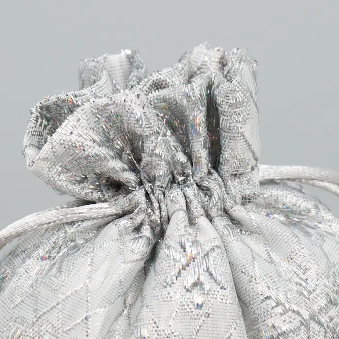 Мешочек подарочный парча &laquo;Серебро&raquo;, 10 х 12 см +/- 1.5 см