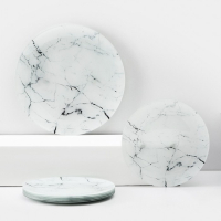 Набор столовый Доляна &laquo;Мрамор&raquo;, 7 предметов: тарелка d=30 см - 1 шт, d=21,5 см - 6 шт, цвет белый