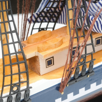 Корабль сувенирный средний &laquo;Всадник&raquo;, паруса синие, микс, 43х8,5х39 см