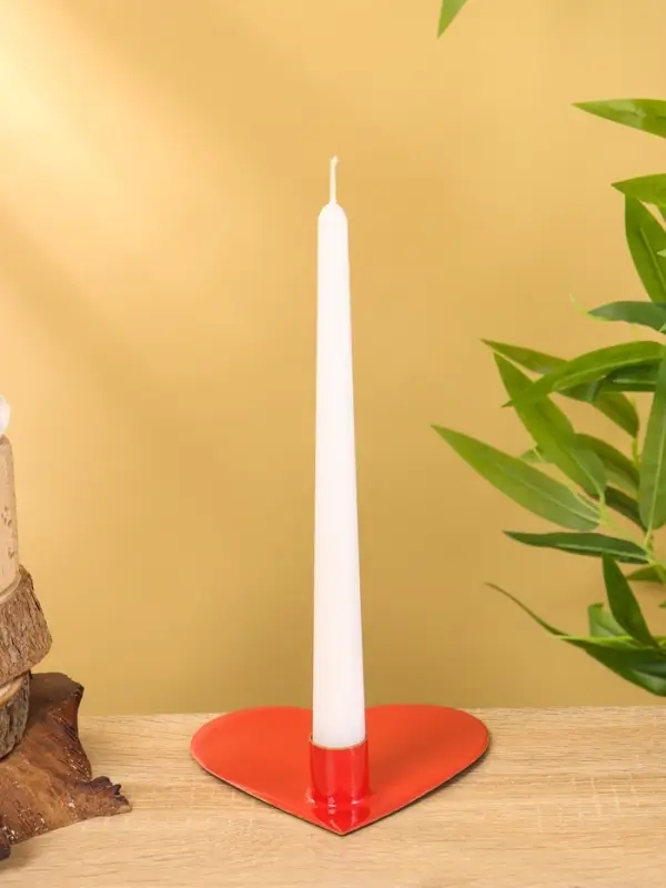 Подсвечник на 1 свечу "Love is..." в форме сердца красный 12,5х12,5х3 см