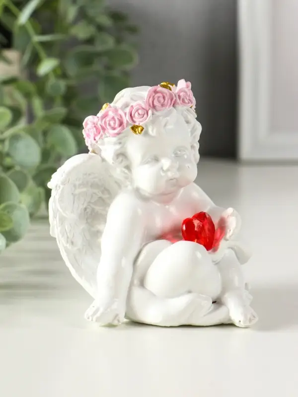 Сувенир полистоун свет "Ангел - воздушный поцелуй в форме сердца" белый 6,8х6х7,3 см