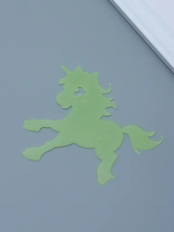 Наклейка пластик фосфорная  "Единороги" набор 4 шт жёлтая 17х12 см