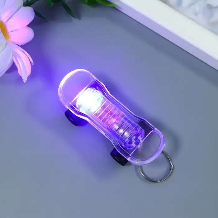 Фонарик свет на кольце "Скейтборд" МИКС 6,2х2,2х1,7 см