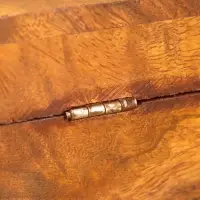 Шкатулка "Трикветр" 10х10х6 см, дерево шишам