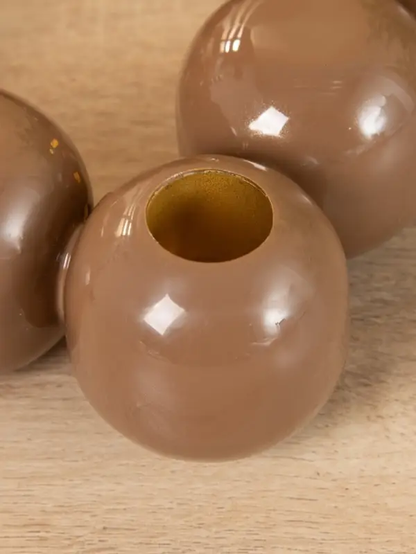 Подсвечник на 4 свечи &laquo;Бусы&raquo;, с 12 сферами, 20.5&times;20.5&times;5.5 см, бисквит