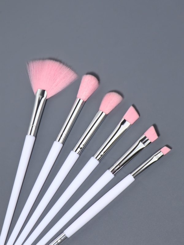 Набор кистей для макияжа, 10 предметов, 16.5 см, в чехле, белый