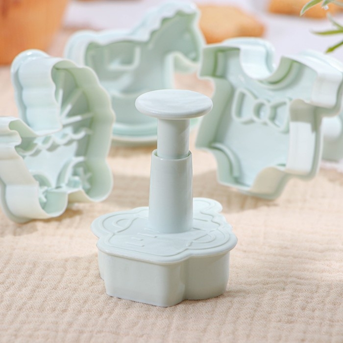 Набор плунжеров кондитерских Доляна &laquo;Малышок&raquo;, 4 шт, 5&times;5 см, цвет МИКС