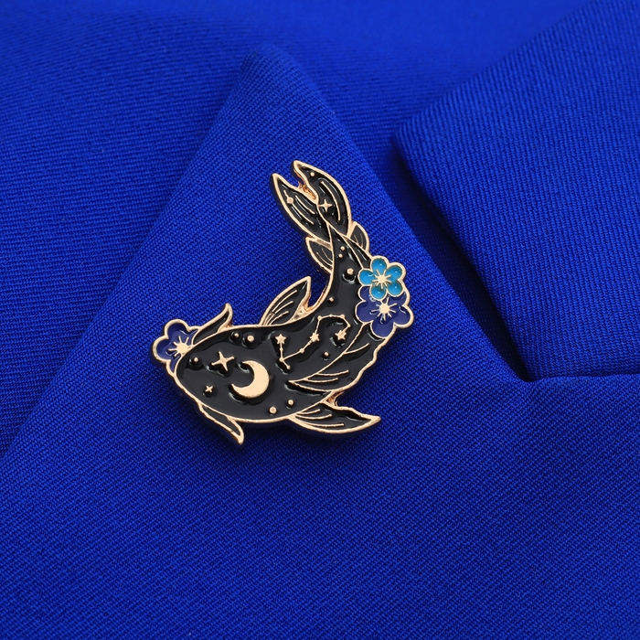 Набор значков (2 шт.) &laquo;Япония&raquo; карпы, цветной в золоте