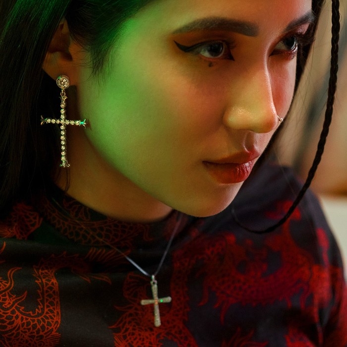 Кулон &laquo;На леске&raquo; крестик плавный, цвет белый в серебре, 35 см